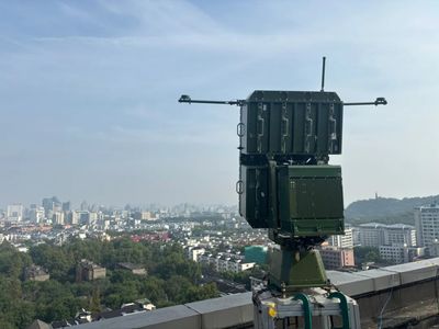 江苏南京 低空赛道热力开跑，万亿蓝海千帆竞发